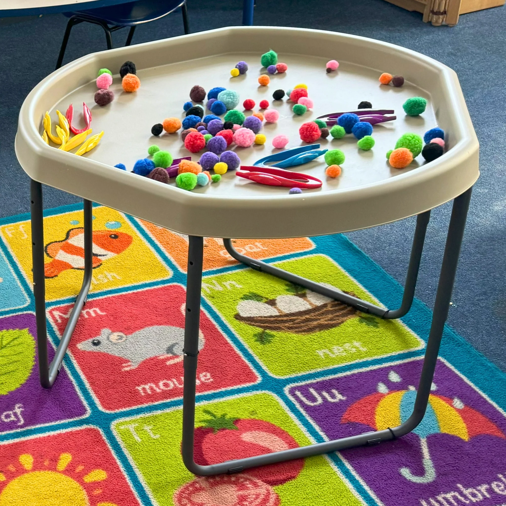 Hexacle Tuff Tray (90cm), Stand and Water Resistant Cover - Image 17