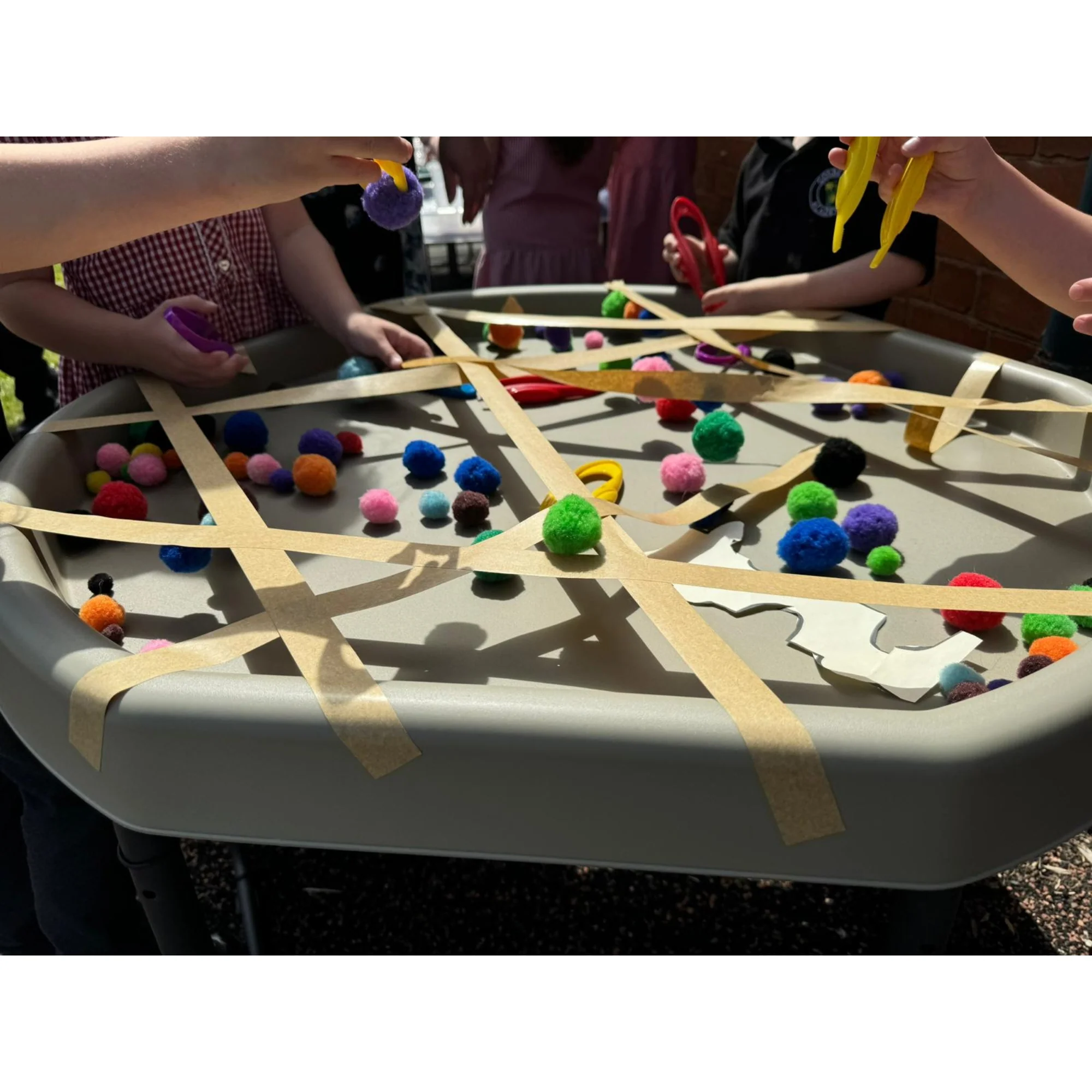 Hexacle Tuff Tray (90cm), Stand and Water Resistant Cover - Image 18